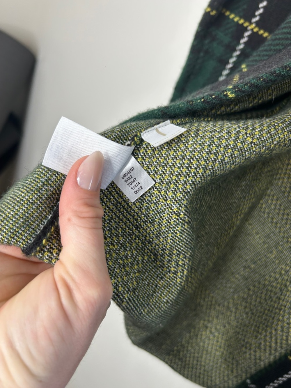 Ann Taylor Green Plaid Sweater Blazer Size Medium - Picture 6 of 6